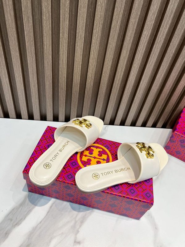 New Fashion LV Women Shoes 279 PA