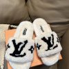 New Fashion LV Women Shoes L425 New Fashion LV Women Shoes L425