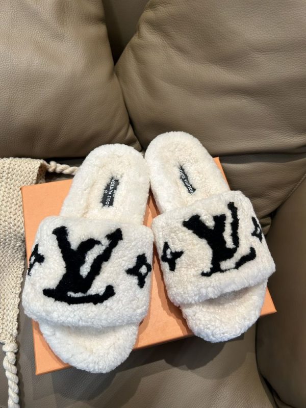 New Fashion LV Women Shoes L425 New Fashion LV Women Shoes L425