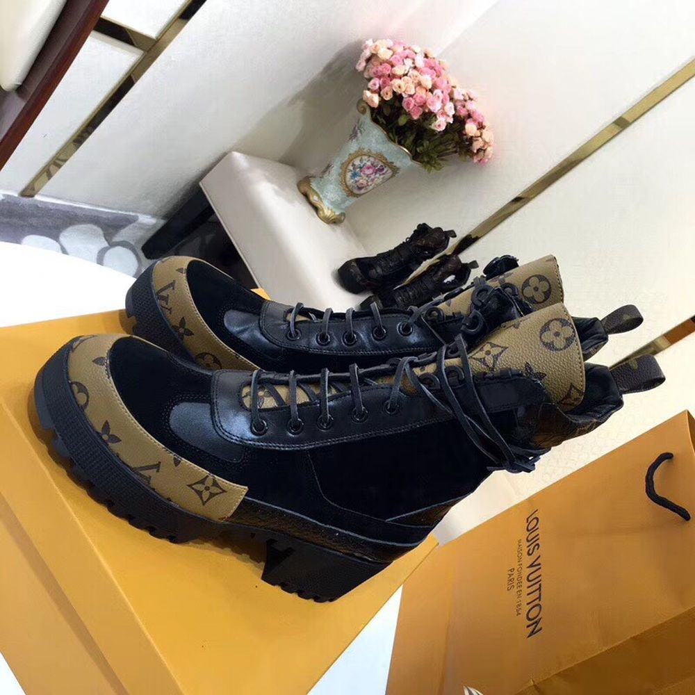 New Fashion LV Women Shoes L404