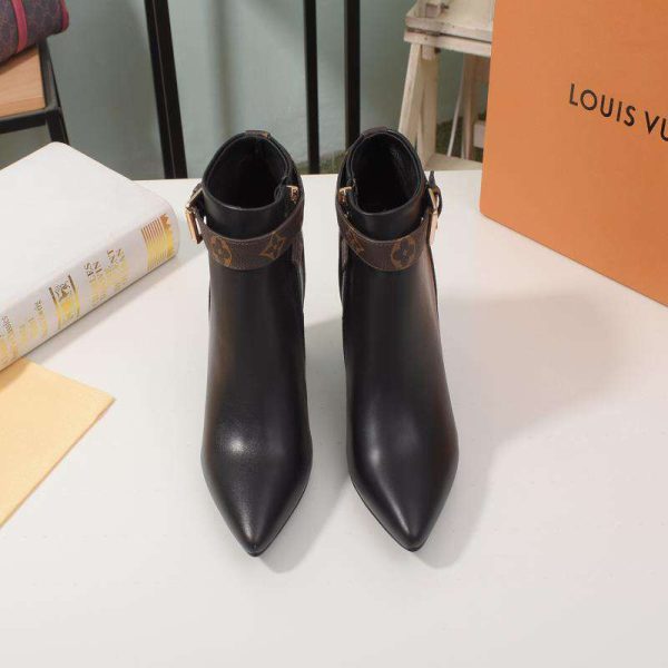 New Fashion Women LV Shoes 032 PA