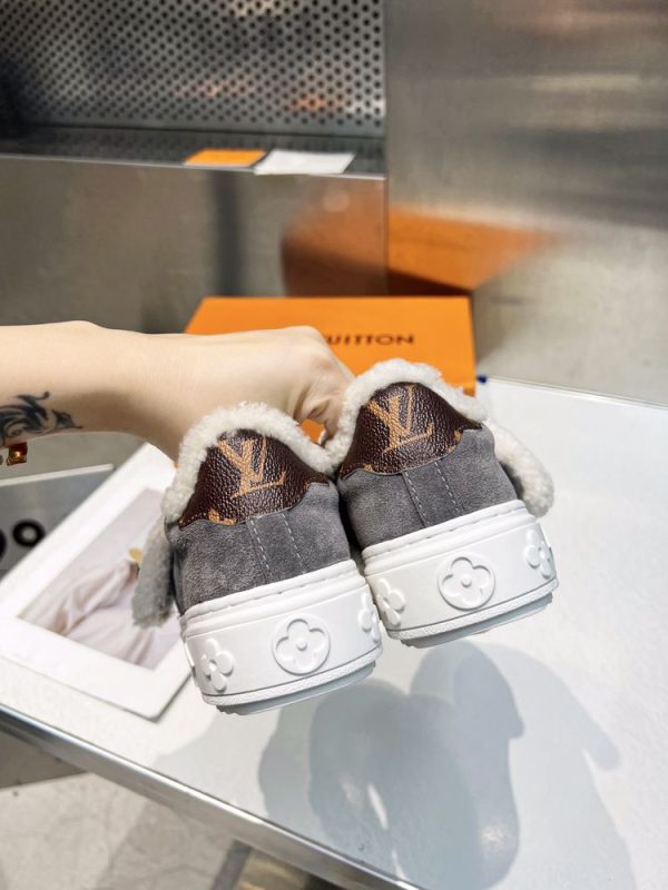 New Fashion LV Women Shoes L450 New Fashion LV Women Shoes L450
