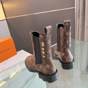 New Fashion LV Women Shoes L389