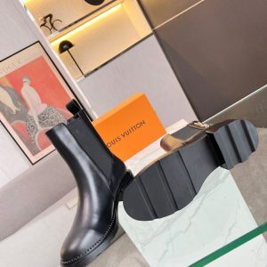 New Fashion LV Women Shoes L390