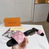 New Fashion LV Women Shoes 172 PA
