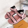 New Fashion LV Women Shoes L047