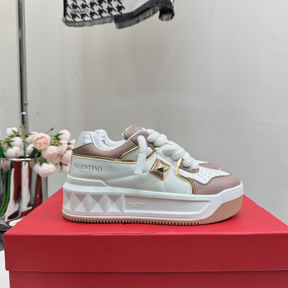 New Fashion LV Women Shoes L326