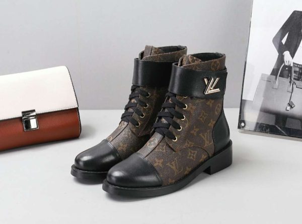 New Fashion Women LV Shoes 006 PA