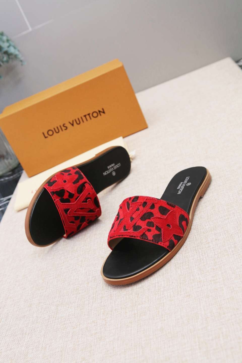 New Fashion LV Women Shoes L017 New Fashion LV Women Shoes L017