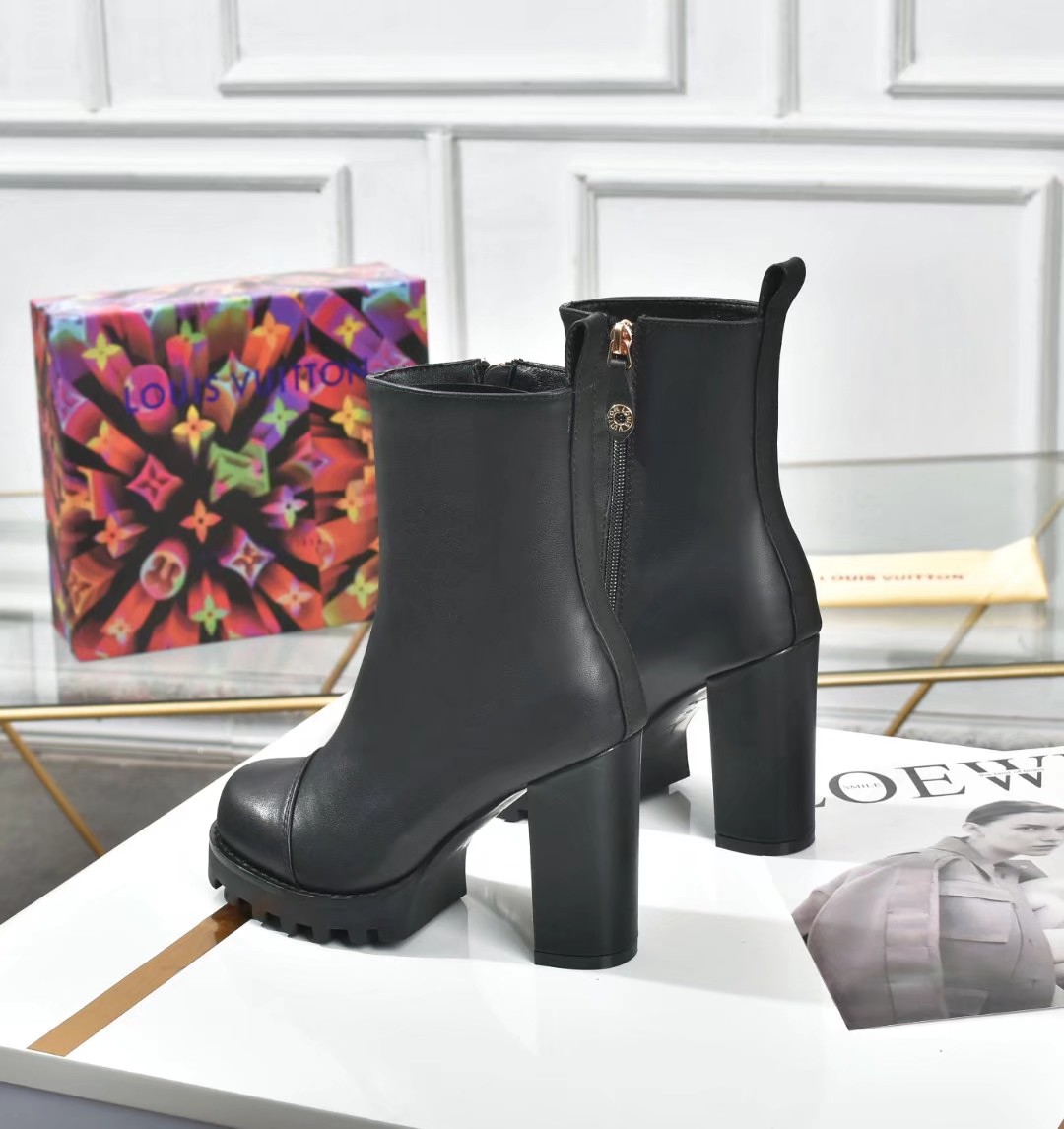 New Fashion LV Women Shoes L089