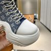 New Fashion LV Women Shoes 370 PA