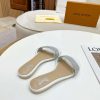New Fashion LV Women Shoes L064