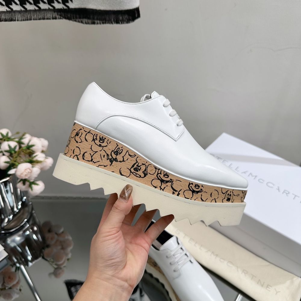 New Fashion LV Women Shoes L356