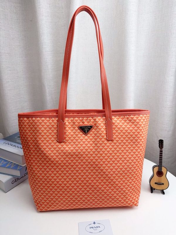 New Fashion Prada Handbag P002 QA