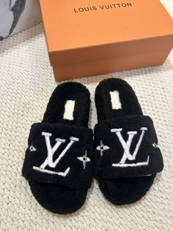 New Fashion LV Women Shoes L420 New Fashion LV Women Shoes L420