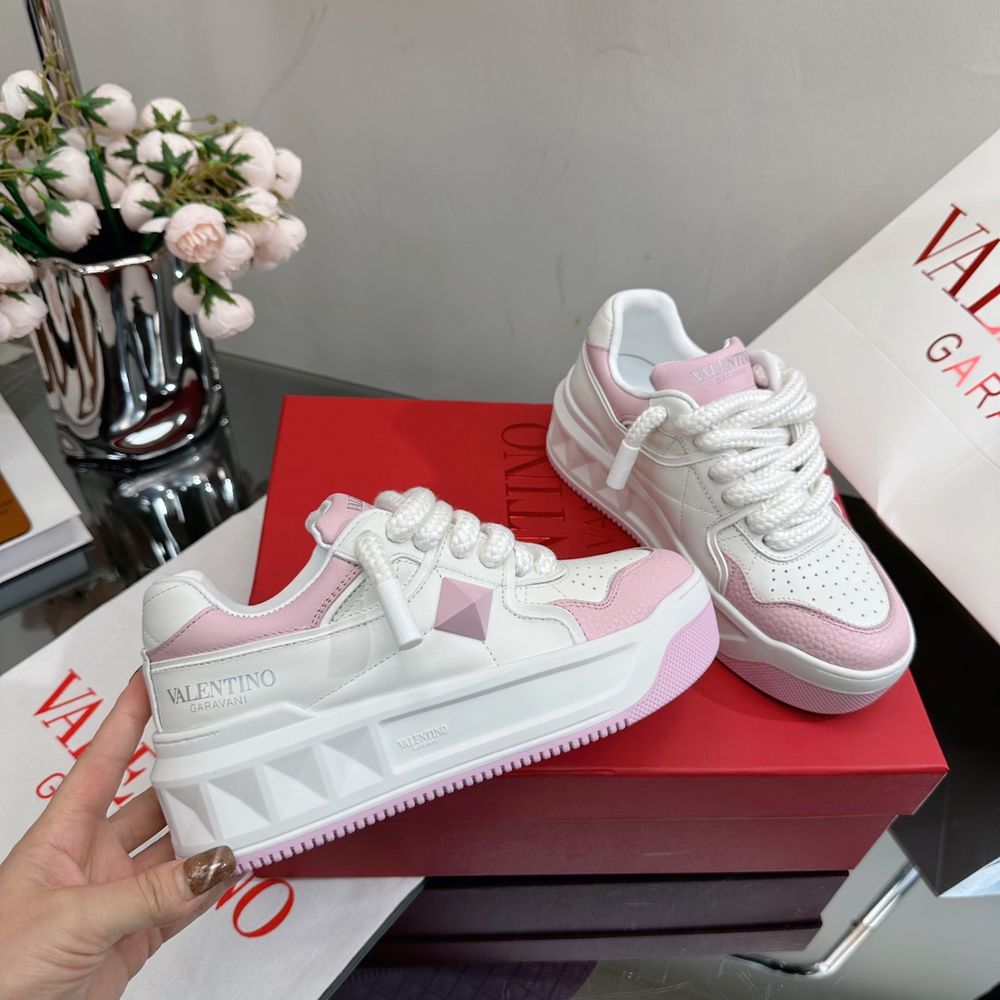 New Fashion LV Women Shoes L328