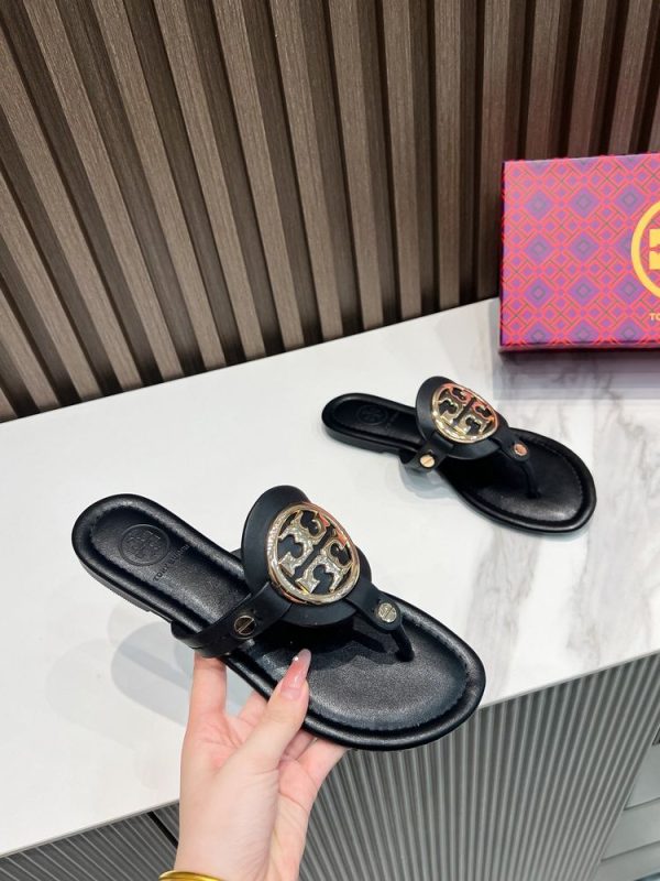 New Fashion LV Women Shoes 265 PA New Fashion LV Women Shoes 265 PA