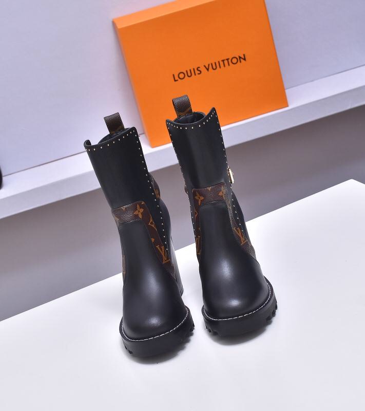 New Fashion LV Women Shoes L101