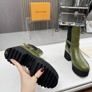 New Fashion LV Women Shoes 362 PA