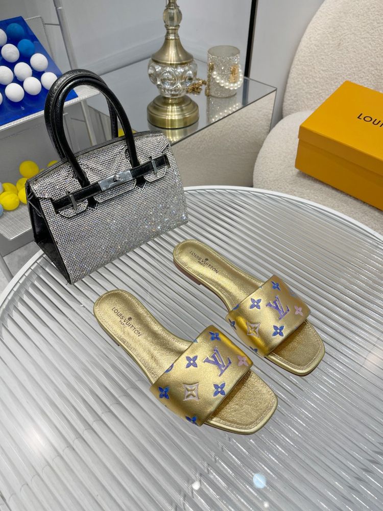 New Fashion LV Women Shoes L249