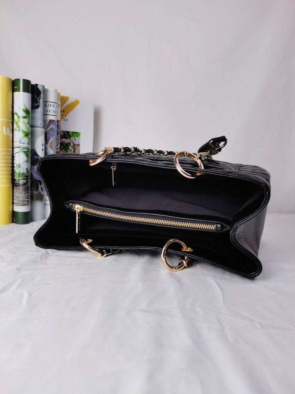 New Fashion CN Handbag 626 QA New Fashion CN Handbag 626 QA