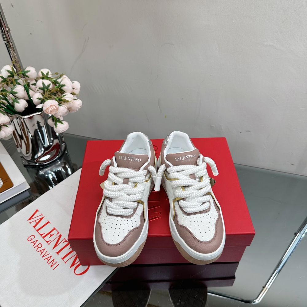 New Fashion LV Women Shoes L326 New Fashion LV Women Shoes L326