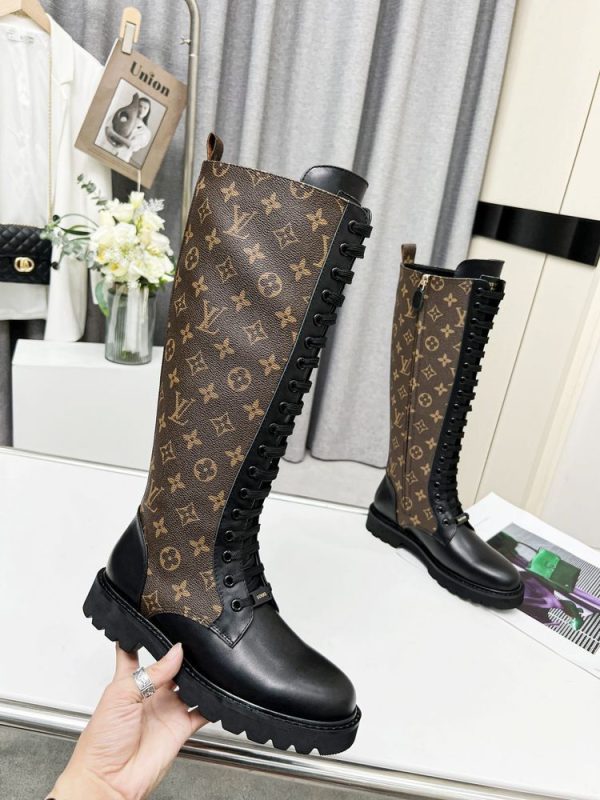 New Fashion LV Women Shoes 315 PA