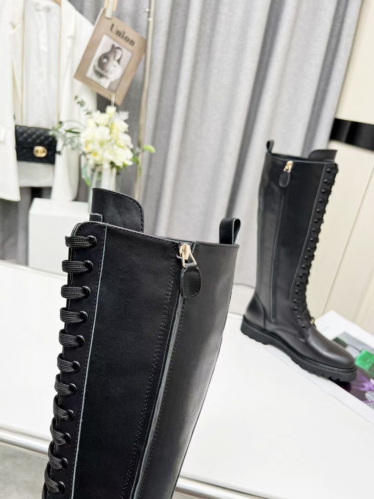 New Fashion LV Women Shoes L411