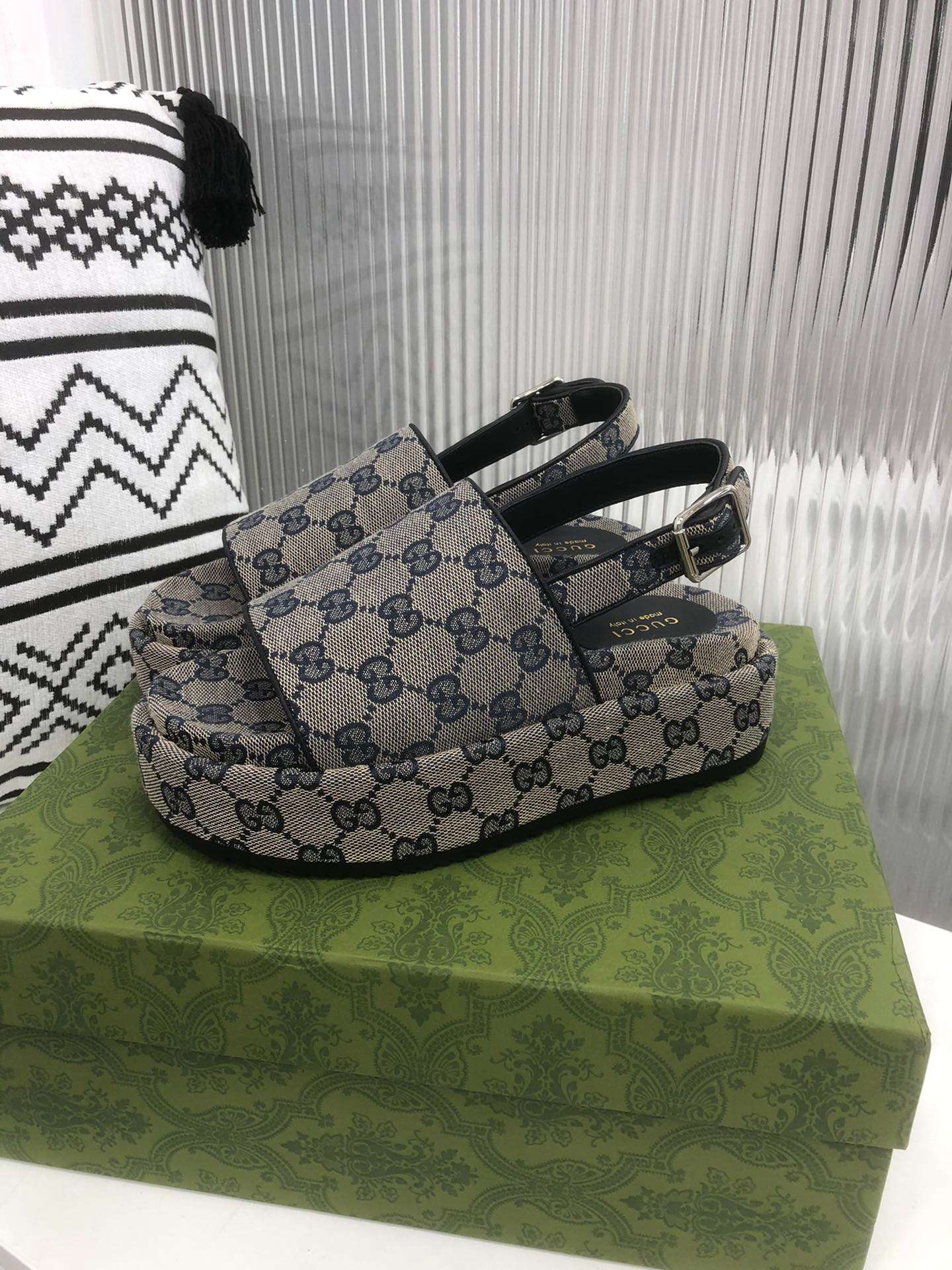 New Fashion GG Women Shoes 018