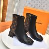 New Fashion LV Women Shoes 283 PA
