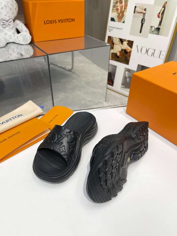 New Fashion LV Women Shoes 158 PA New Fashion LV Women Shoes 158 PA