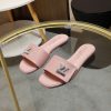 New Fashion LV Women Shoes L002