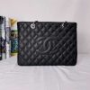 New Fashion CN Handbag 626 QA New Fashion CN Handbag 626 QA