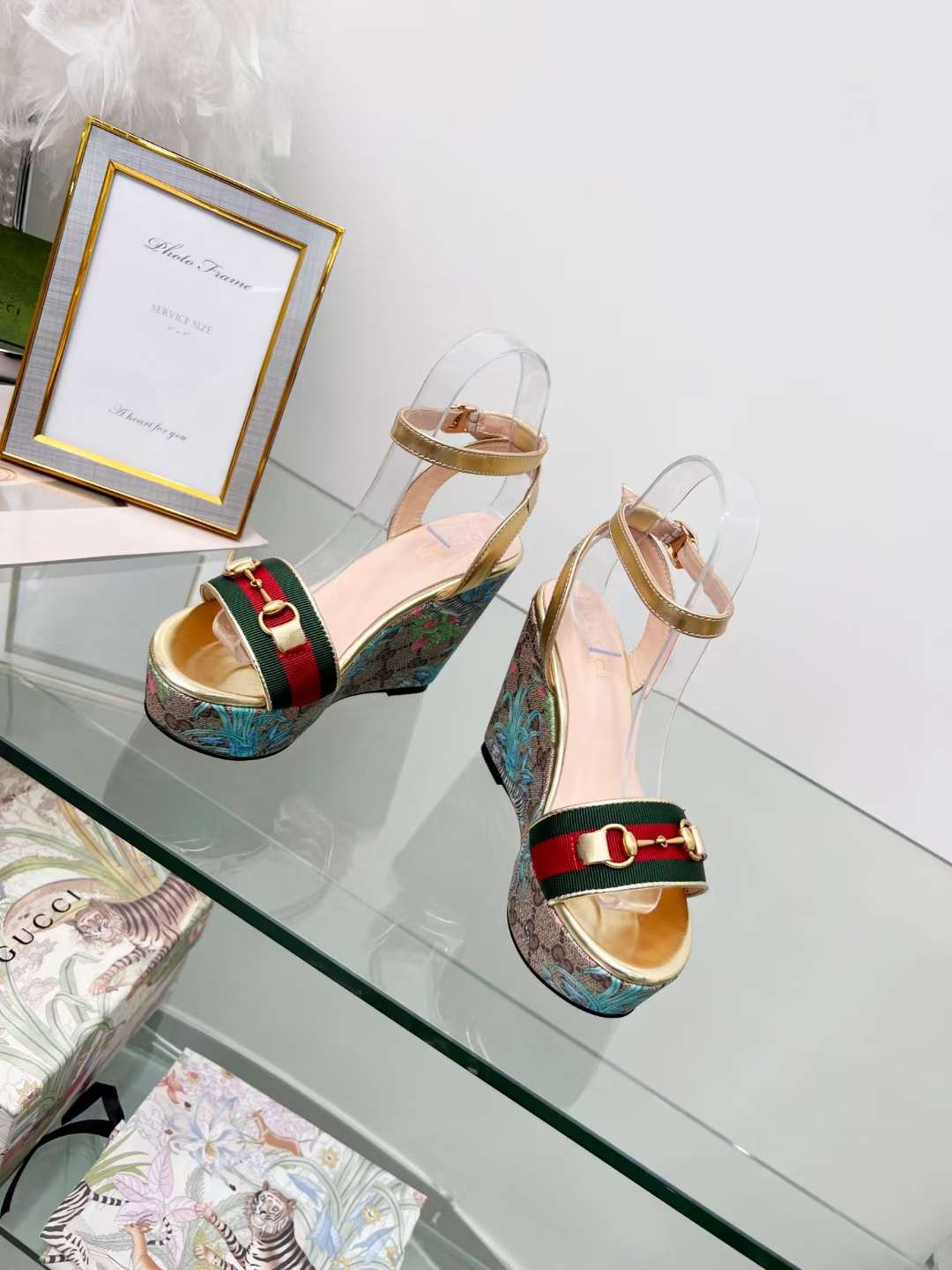 New Fashion GG Women Shoes 007