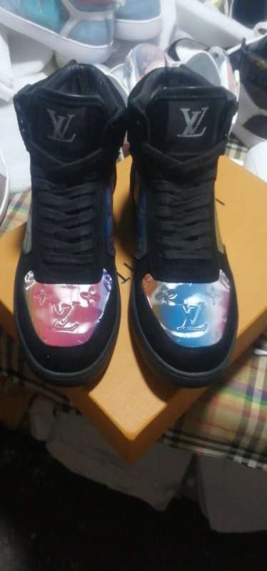 New Fashion Women LV Shoes 007 PA