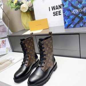 New Fashion LV Women Shoes 318 PA