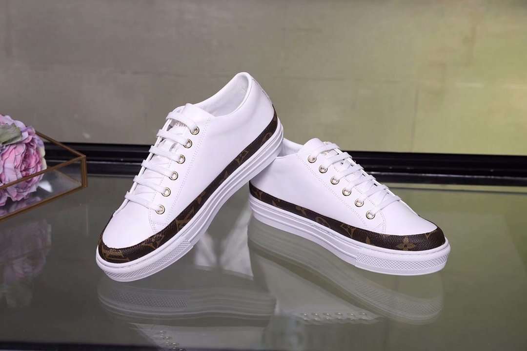 New Fashion LV Women Shoes L310