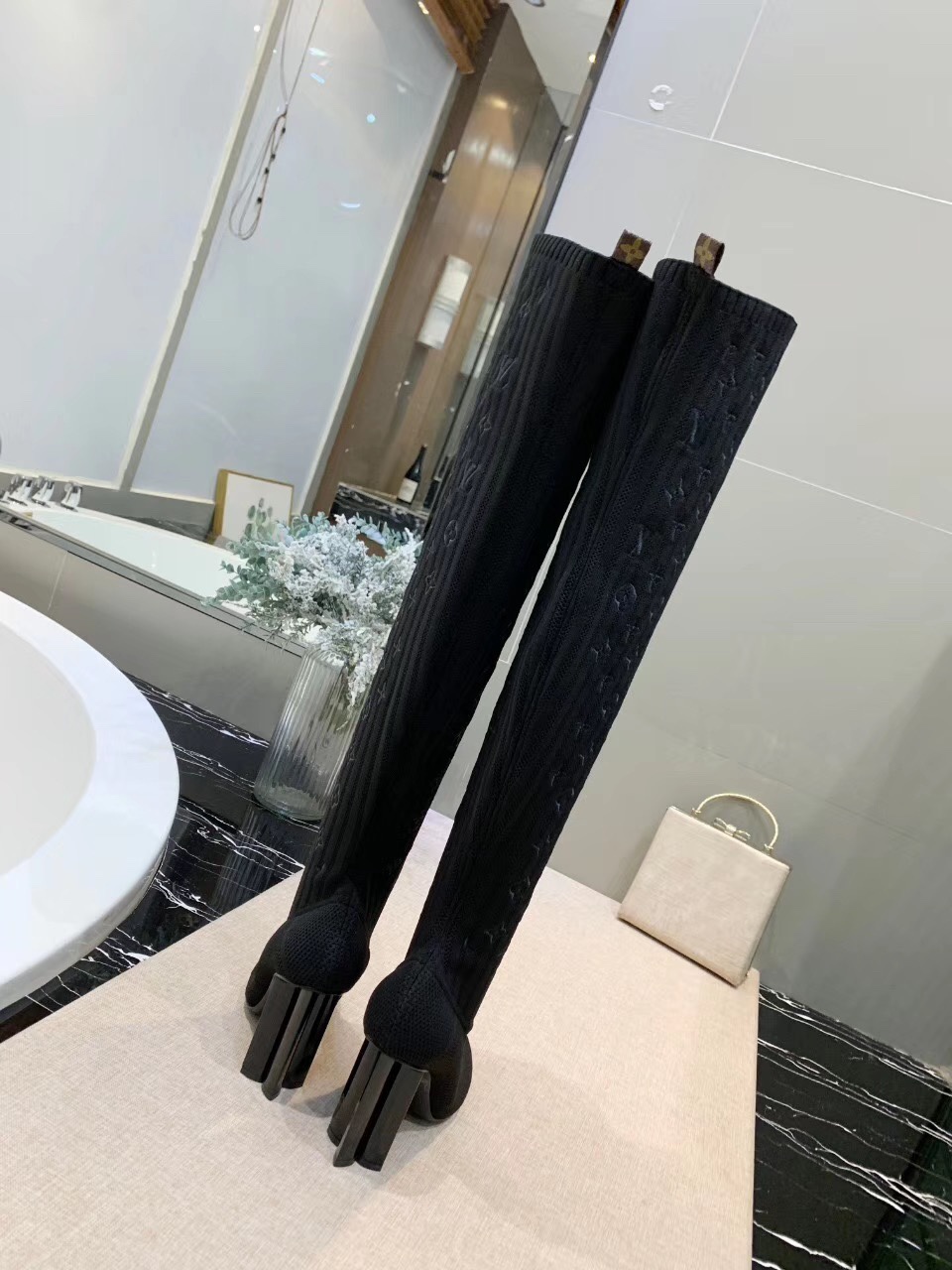 New Fashion LV Women Shoes L116