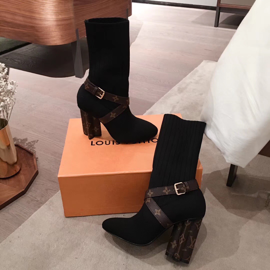 New Fashion LV Women Shoes L117