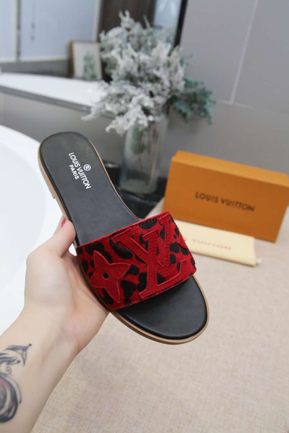 New Fashion LV Women Shoes L017 New Fashion LV Women Shoes L017