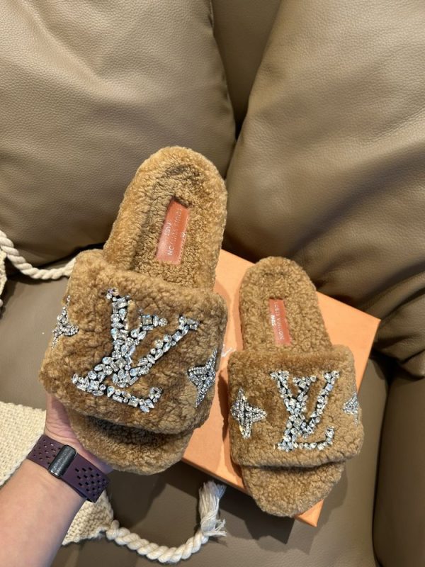 New Fashion LV Women Shoes L430