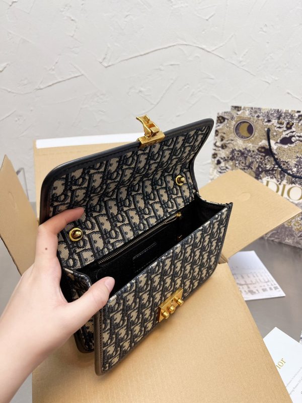New Fashion Bag D3011 TEN