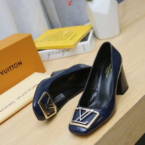 New Fashion Women LV Shoes 011 PA