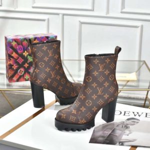New Fashion LV Women Shoes L088