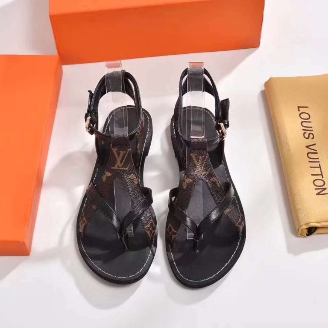 New Fashion LV Women Shoes L053