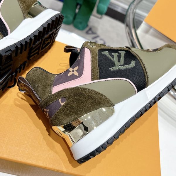 New Fashion LV Women Shoes 375 PA New Fashion LV Women Shoes 375 PA