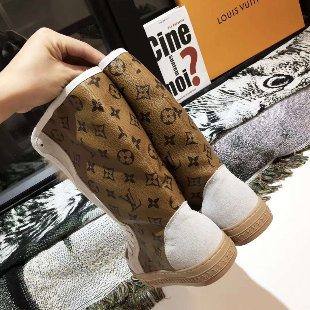 New Fashion LV Women Shoes L279