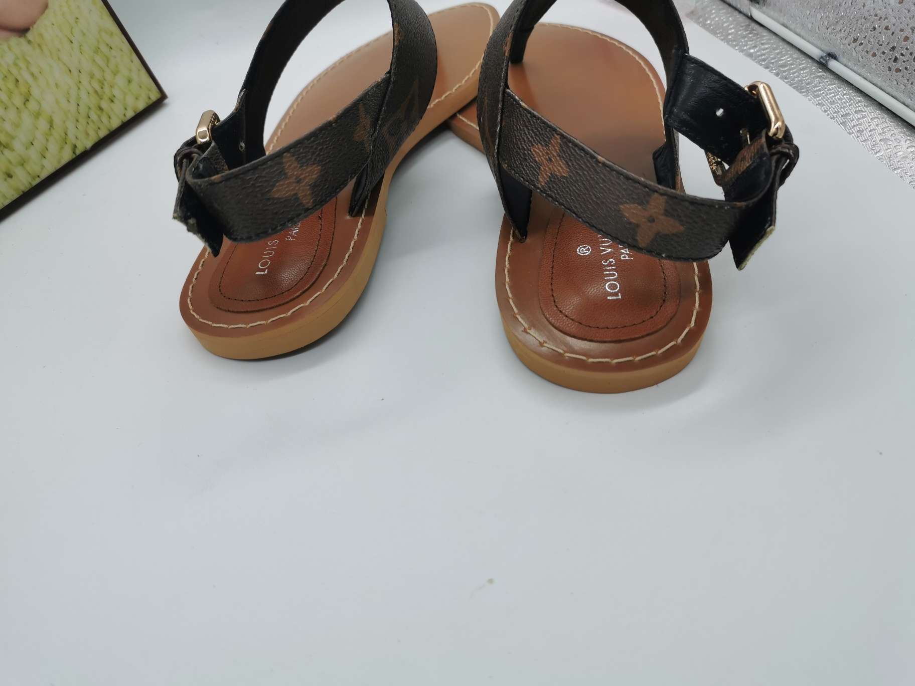 New Fashion LV Women Shoes L056 New Fashion LV Women Shoes L056