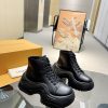 New Fashion LV Women Shoes 368 PA