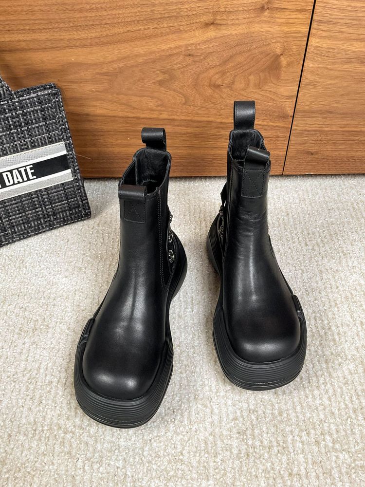 New Fashion LV Women Shoes L256